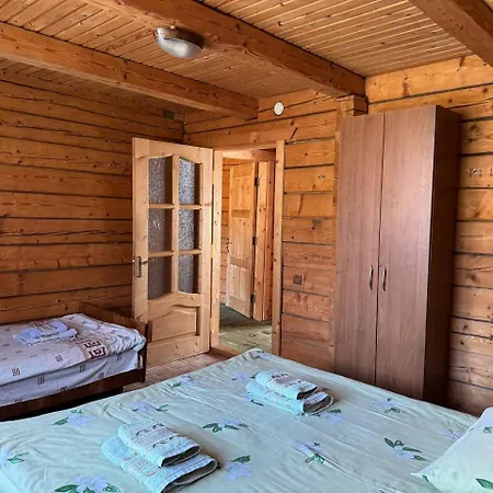 гуцульський двір Affittacamere