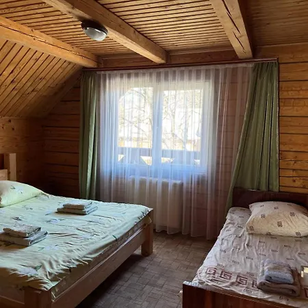 гуцульський двір Affittacamere *